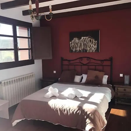 Hotel Rural Capricho De Goya *