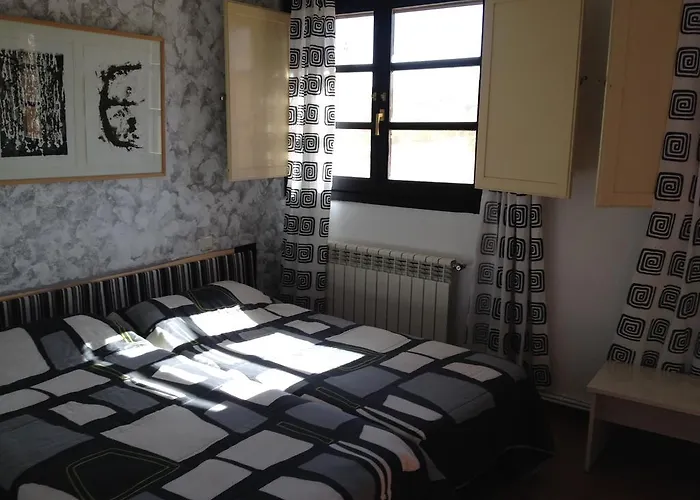 Hotel Rural Capricho De Goya